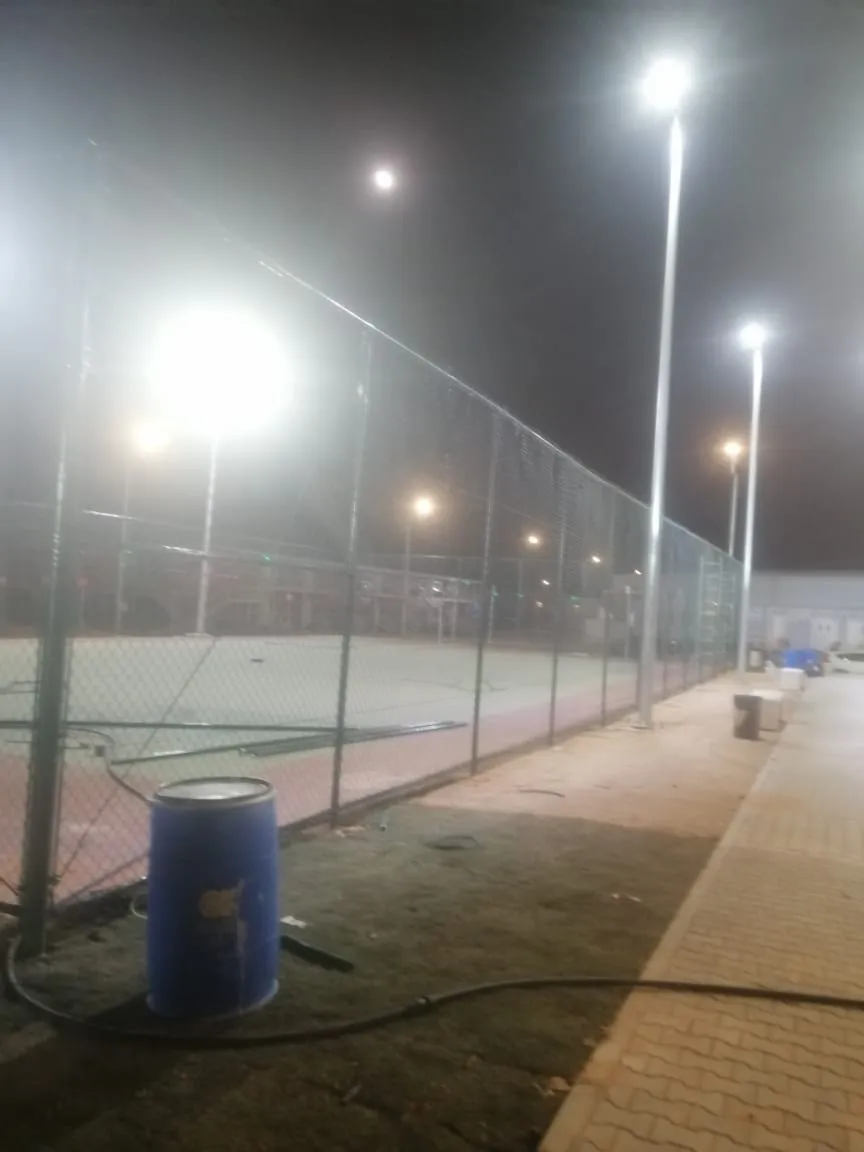 سياج ملاعب بارتفاع 6 امتار